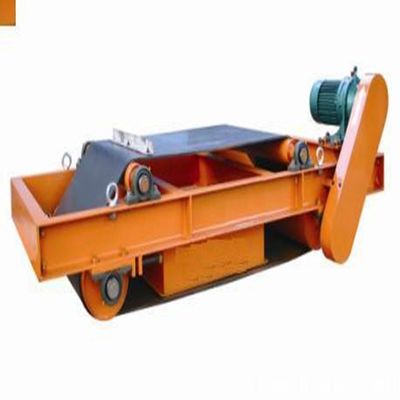 Selbstentladender magnetischer Separator für die Eisenentfernung aus dem Fördermaterial